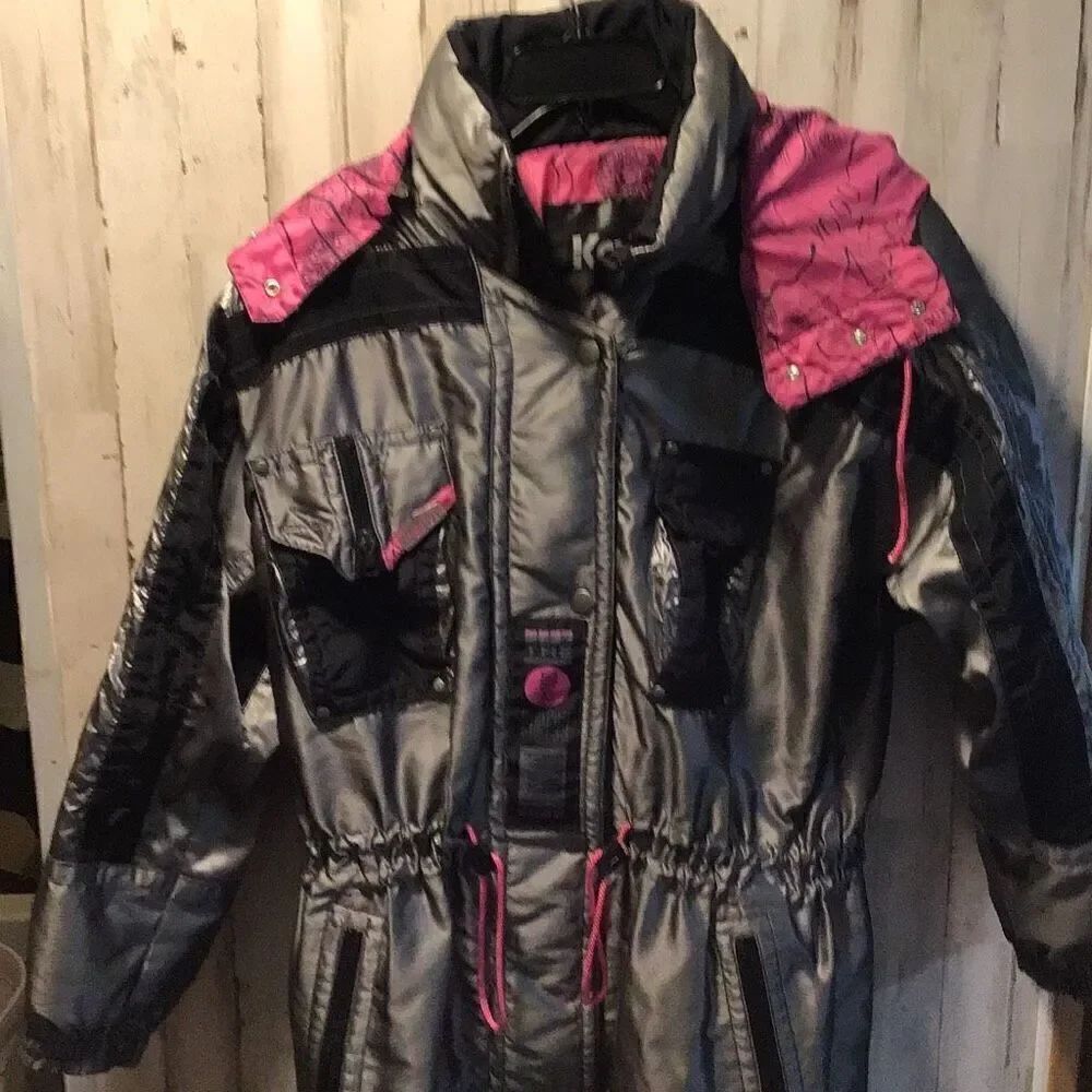 Kaelin solar snowboarding jacket size 8